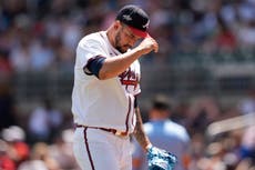 Rangers obtienen a José Ruiz y dinero de los Bravos en canje por Dane Dunning