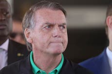 Supremo Tribunal Federal de Brasil ordena al expresidente Bolsonaro usar una tobillera de rastreo