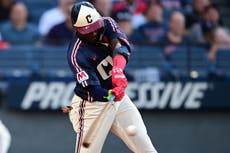 Rodríguez pega su 1er jonrón en las mayores y Cecconi brilla en triunfo de Guardianes ante Atléticos