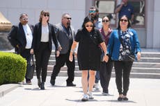 Videos y documentos muestran lenta respuesta policial a masacre escolar de Uvalde