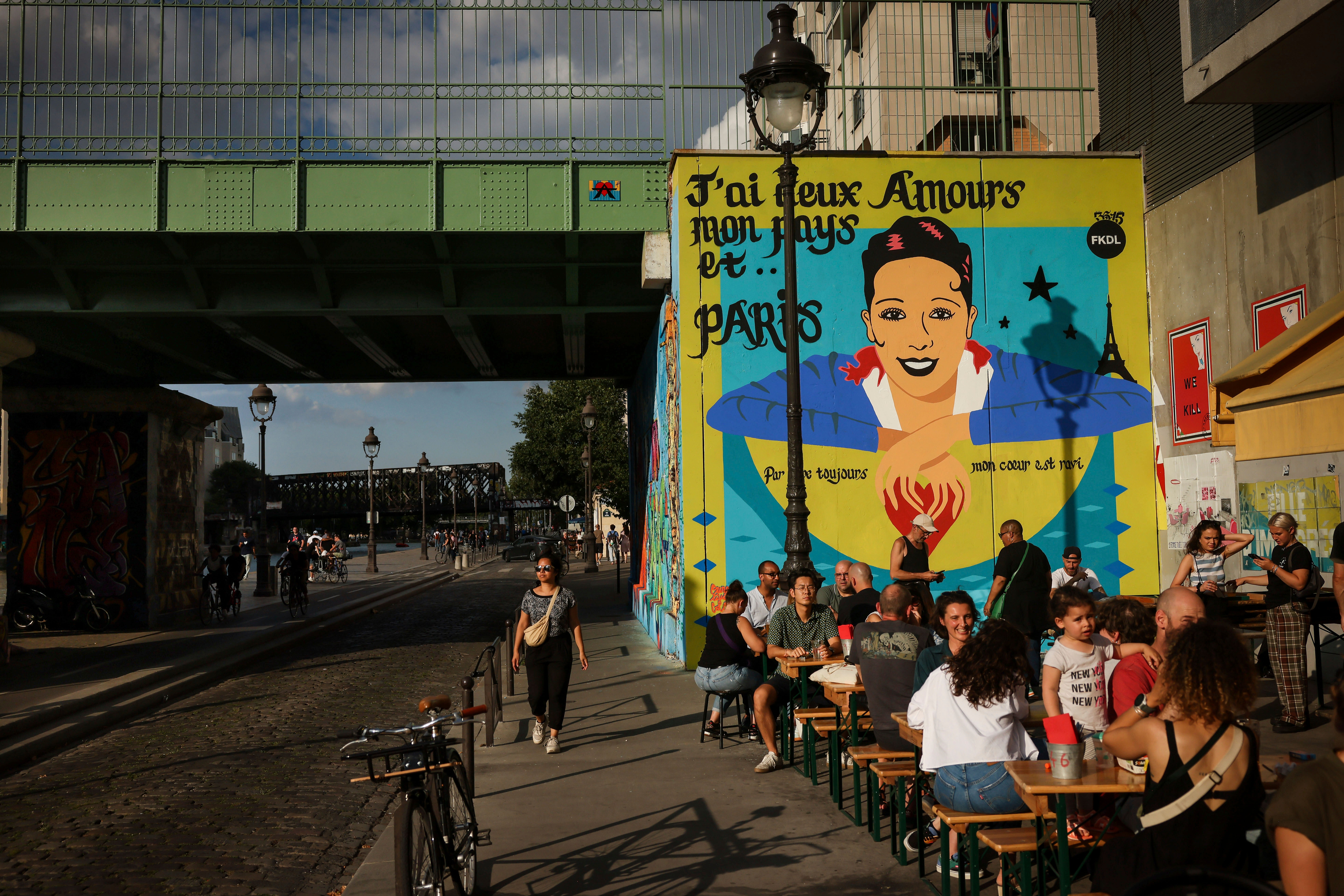 FRANCIA-JOSEPHINE BAKER-MURAL
