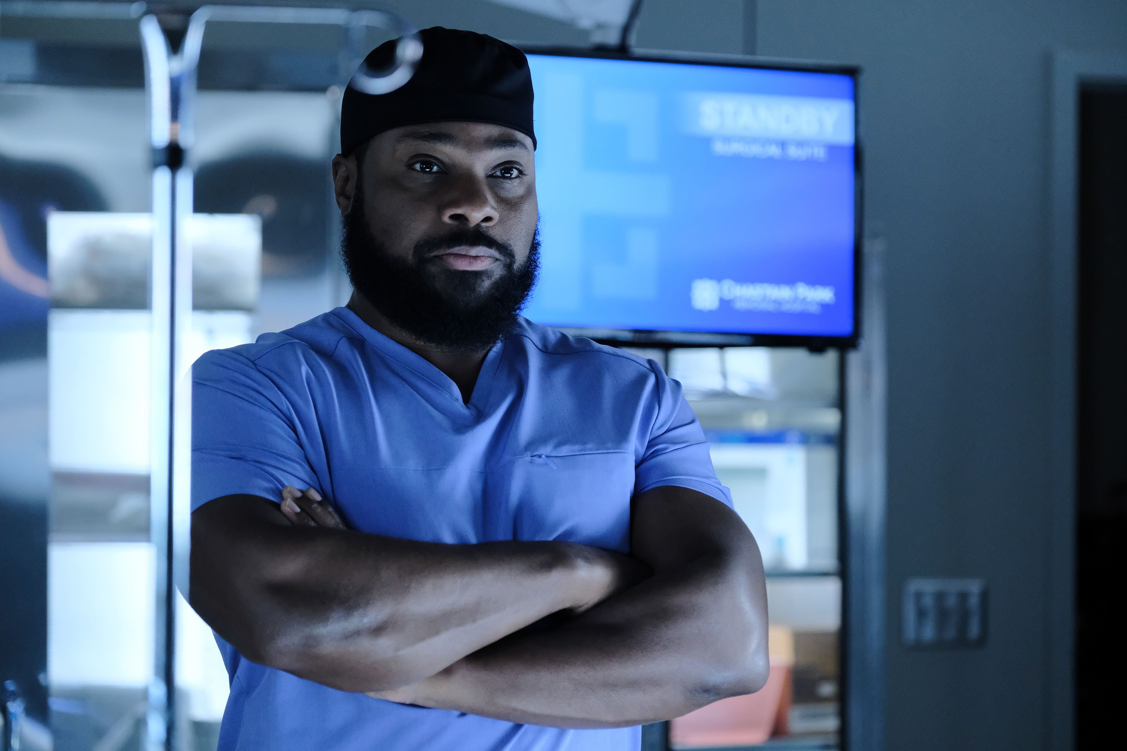 Warner interpreta a AJ “The Raptor” Austin en el drama médico ‘The Resident’