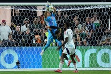 Costarricense Navas termina su etapa en Argentina y emigra a México para enrolarse con Pumas