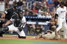 Merrill y Maldonado impulsan carreras en la 2ª entrada y Padres vencen 2-1 a Marlins
