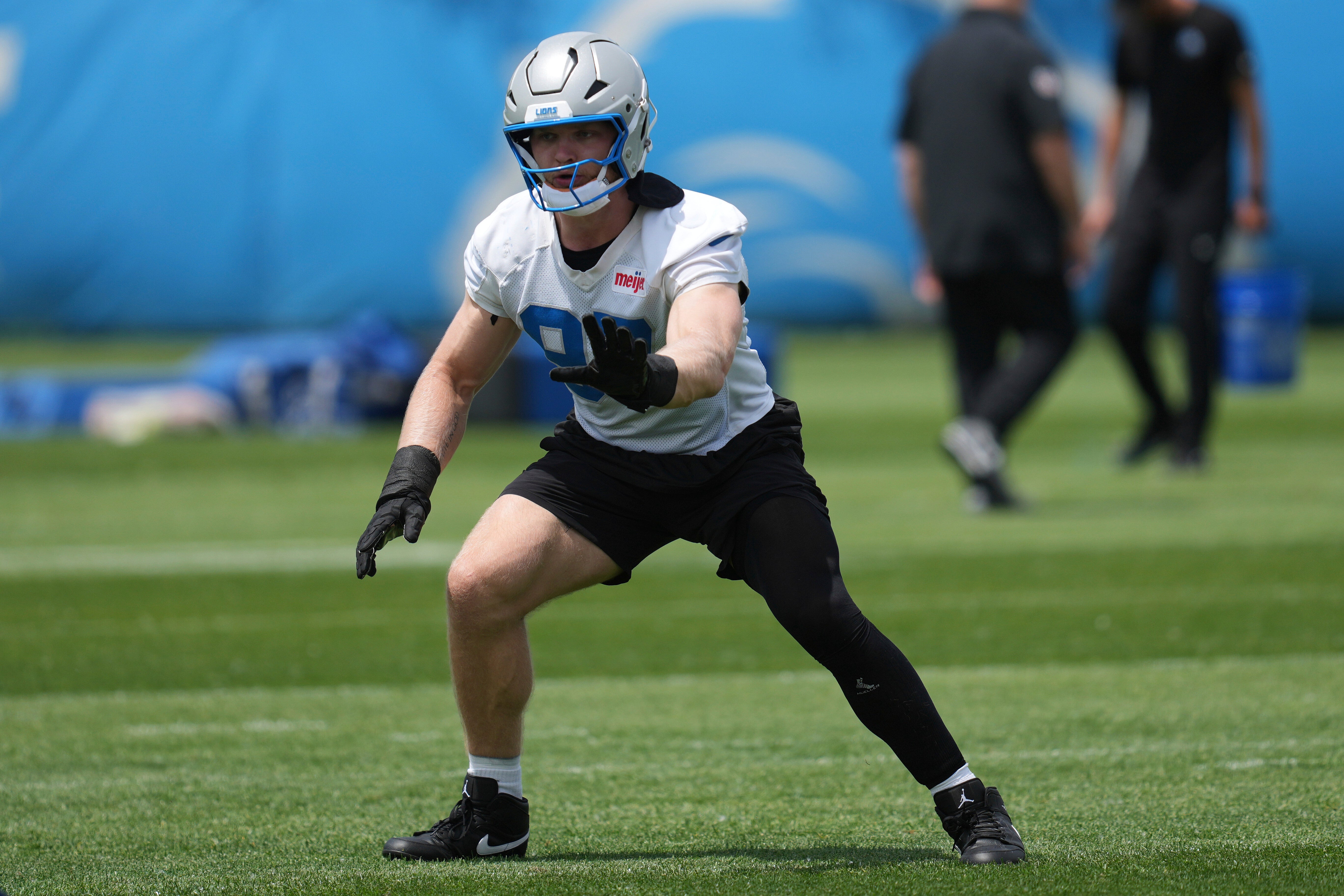 ¡Vuelven con fuerza! Hutchinson, McCaffrey, Prescott y McCarthy buscan brillar tras superar lesiones