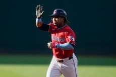 Bates de los Guardianes siguen encendidos con victoria 6-3 sobre los Orioles