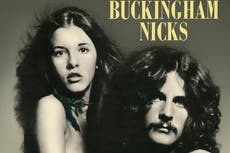 Tras mucha especulación, Stevie Nicks y Lindsey Buckingham anuncian reedición de "Buckingham Nicks"