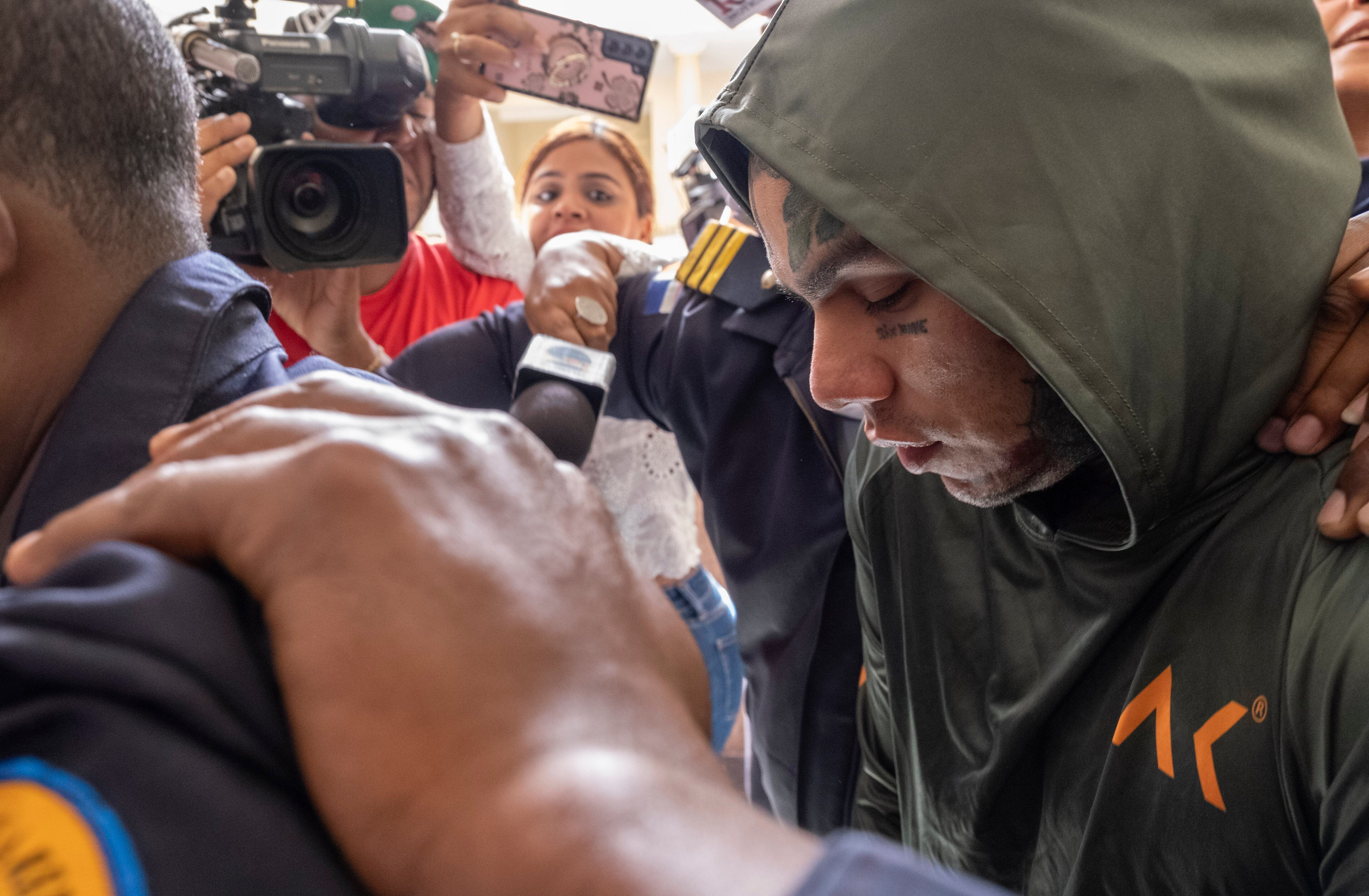 TEKASHI 6IX9INE-ARRESTO