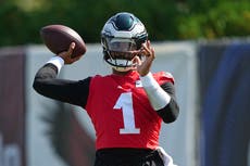 ¿Ser como Mike? Jalen Hurts recibe consejo de Michael Jordan para ganar otro Super Bowl