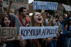 ¿Por qué los ucranianos están indignados con la nueva ley anticorrupción de Zelenskyy?