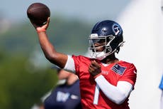 Cam Ward hará casi todo el trabajo con la ofensiva titular en el campamento de los Titans
