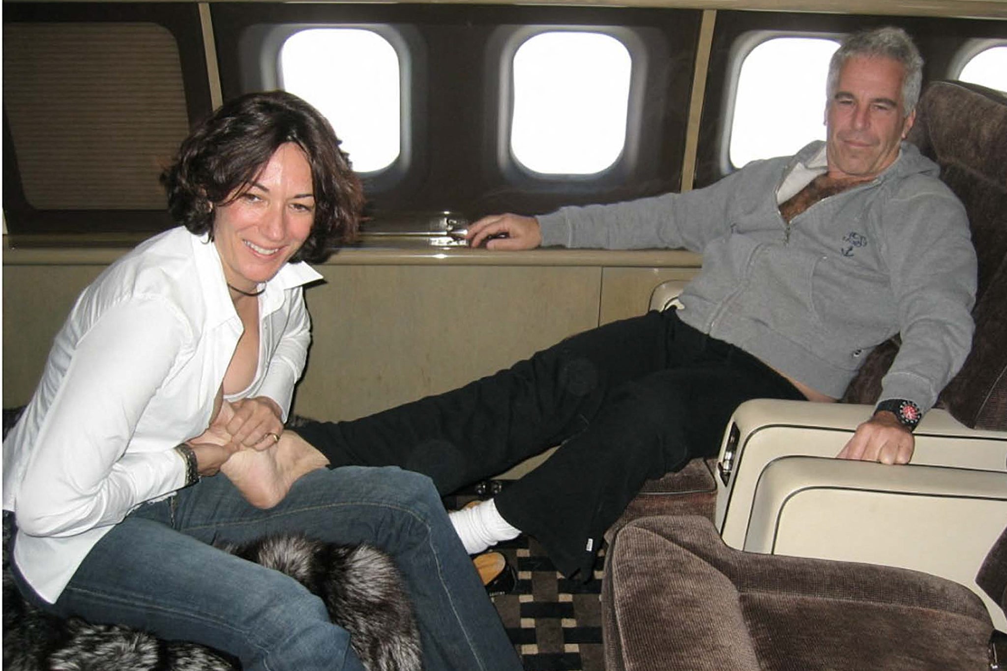 El Departamento de Justicia ha estado entrevistando a Maxwell sobre su relación con Epstein