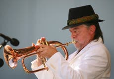 La leyenda del jazz Chuck Mangione, conocido por 'Feels So Good', muere a los 84 años