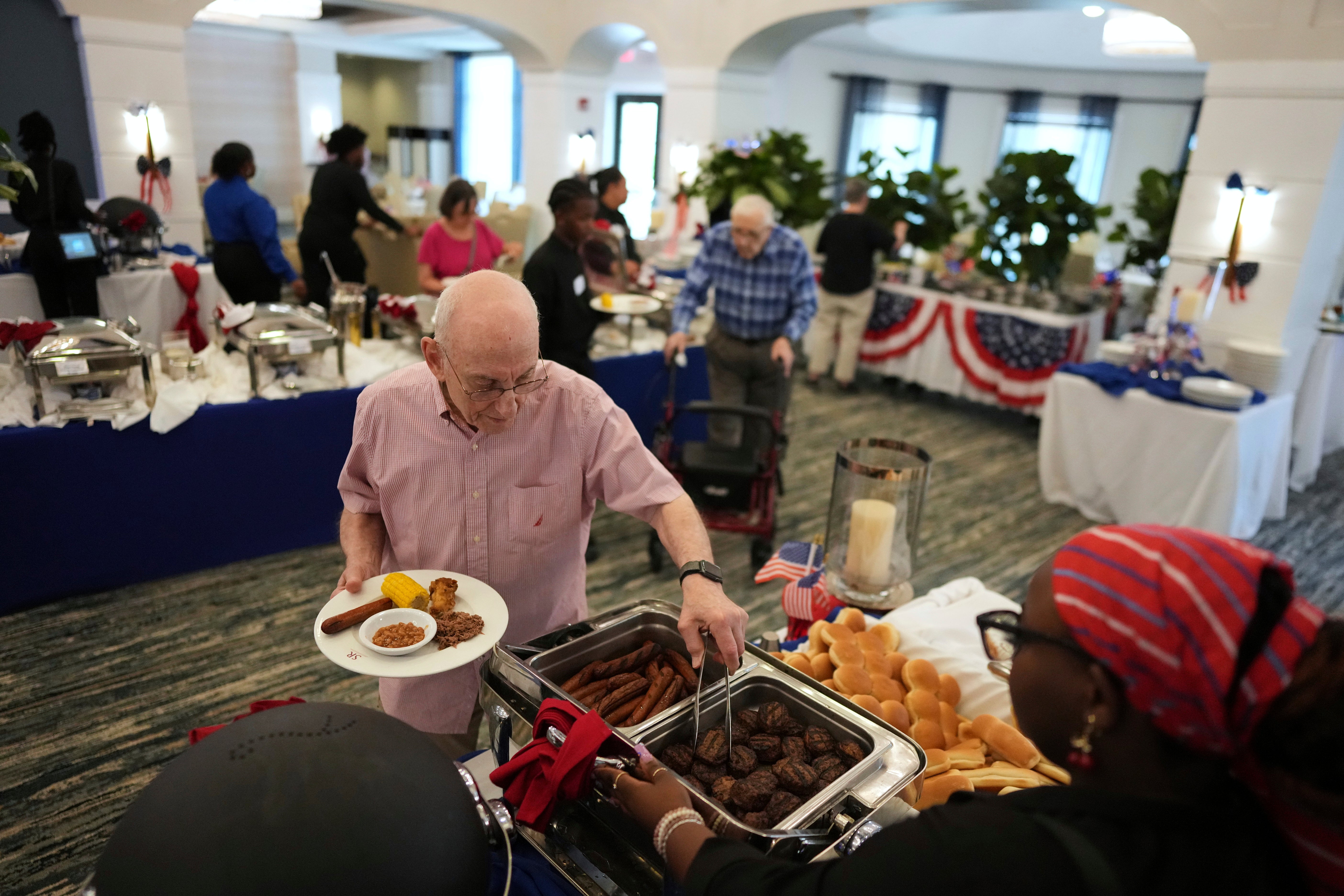 TRUMP-INMIGRACIÓN-ANCIANOS
