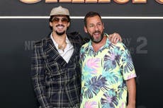 Bad Bunny admite que lloró cuando conoció a Adam Sandler