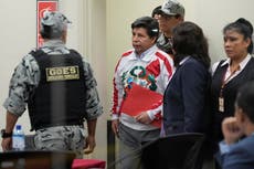 Fiscalía de Perú denuncia por corrupción ante Parlamento a 24 congresistas y a expresidente Castillo