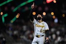Piratas consiguen su cuarta victoria seguida al superar 3-1 a Gigantes