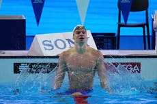 Léon Marchand rompe el récord mundial de los 200 combinado individual