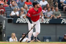 Guardianes vencen 5-0 a Rockies con jonrón de Fry y pitcheo de Allard