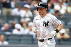 Stanton y Rice conectan jonrones y Yankees vencen 7-4 a Rays en agitado día de traspasos