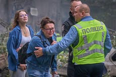 Kiev, de luto tras ataque ruso que causó 31 muertos, incluidos cinco niños