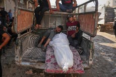Enviado de EEUU visita centro de distribución en Gaza mientras se agrava la crisis humanitaria