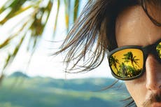 Danny Ocean se llena de onda tropical en “Babylon Club”