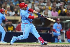 Masyn Winn desempata el juego y los Cardinales remontan para vencer 8-5 a los Padres