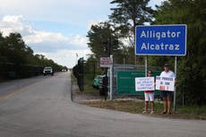 Jueza bloquea planes de construcción de Alligator Alcatraz por motivo medioambiental