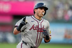 Braves pierden al 3B Austin Riley por segunda vez en dos meses por distensión abdominal