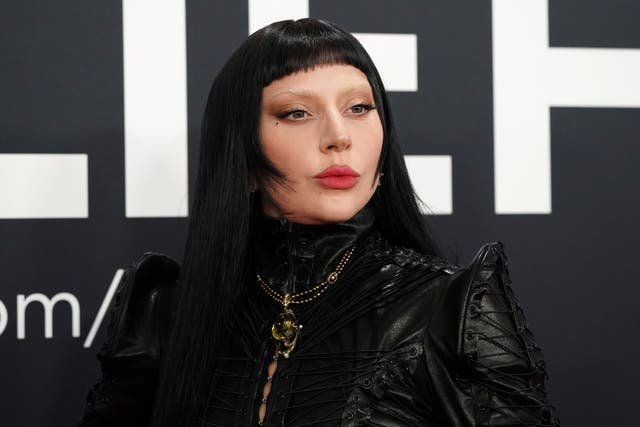 PREMIOS MTV-NOMINACIONES