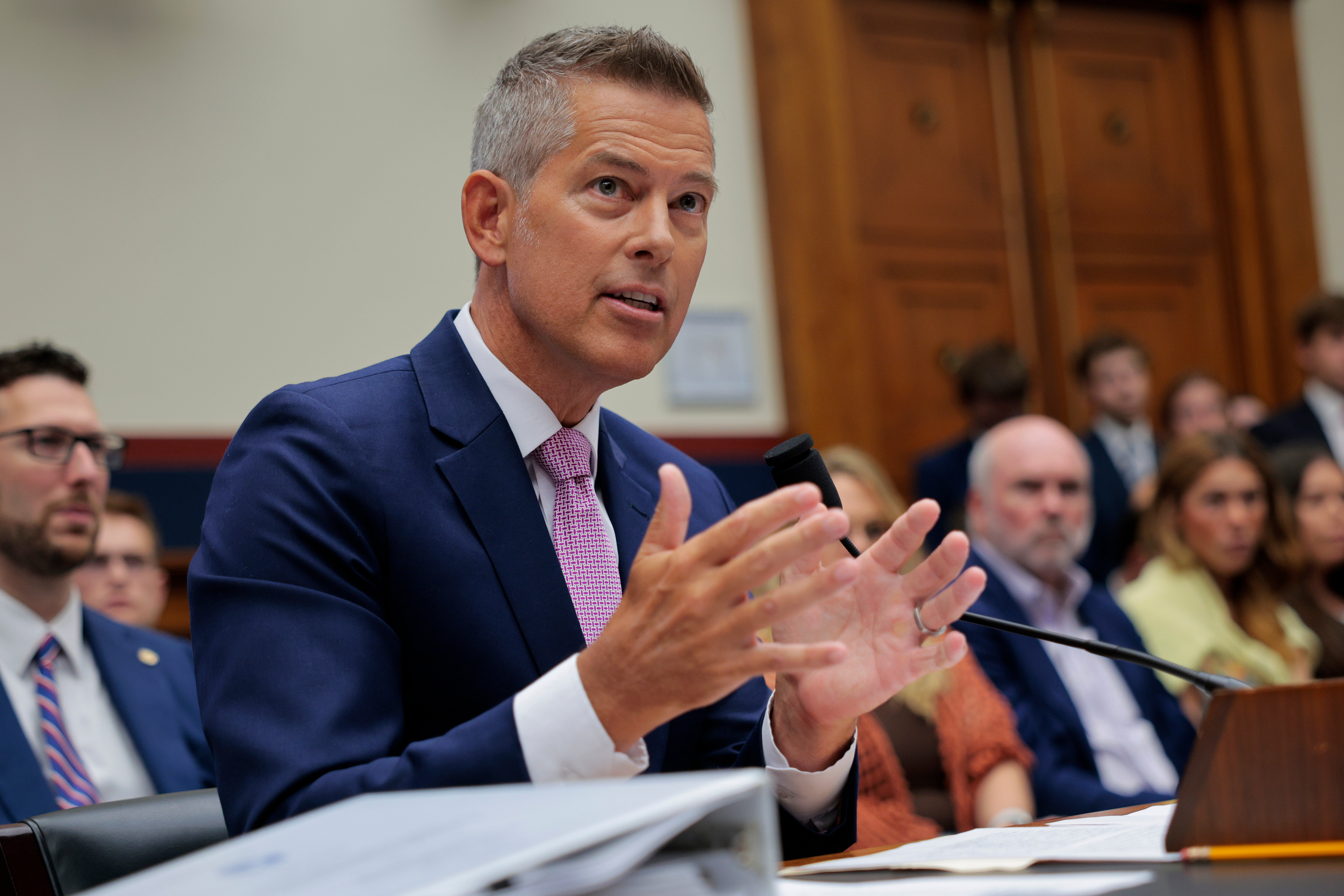 El director de la NASA, Sean Duffy, adelantó los plazos para construir un reactor nuclear en la Luna, según una nueva directiva