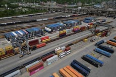 T-MEC permite enviar mayoría de bienes canadienses y mexicanos a EEUU sin aranceles