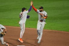 Logan Webb poncha a 10 en 6 entradas y Gigantes vencen 8-1 a Piratas