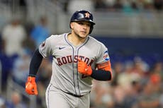 Altuve y Díaz conectan jonrones para llevar a Astros hacia triunfo de 7-3 sobre Marlins