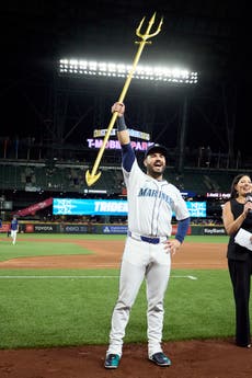 Suárez conecta su 37mo jonrón; Woo y Marineros vencen 8-3 a Medias Blancas