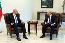 Hezbollah critica plan del gobierno libanés de desarmarlo