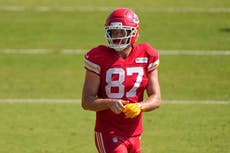 Kelce se transforma: la estrella de los Chiefs se prepara para otro viaje al Super Bowl