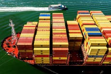 Entran en vigor aranceles de Trump a más de 60 países