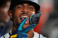 Rodríguez y Naylor conectan jonrones temprano por Marineros, que superan 8-6 a Medias Blancas