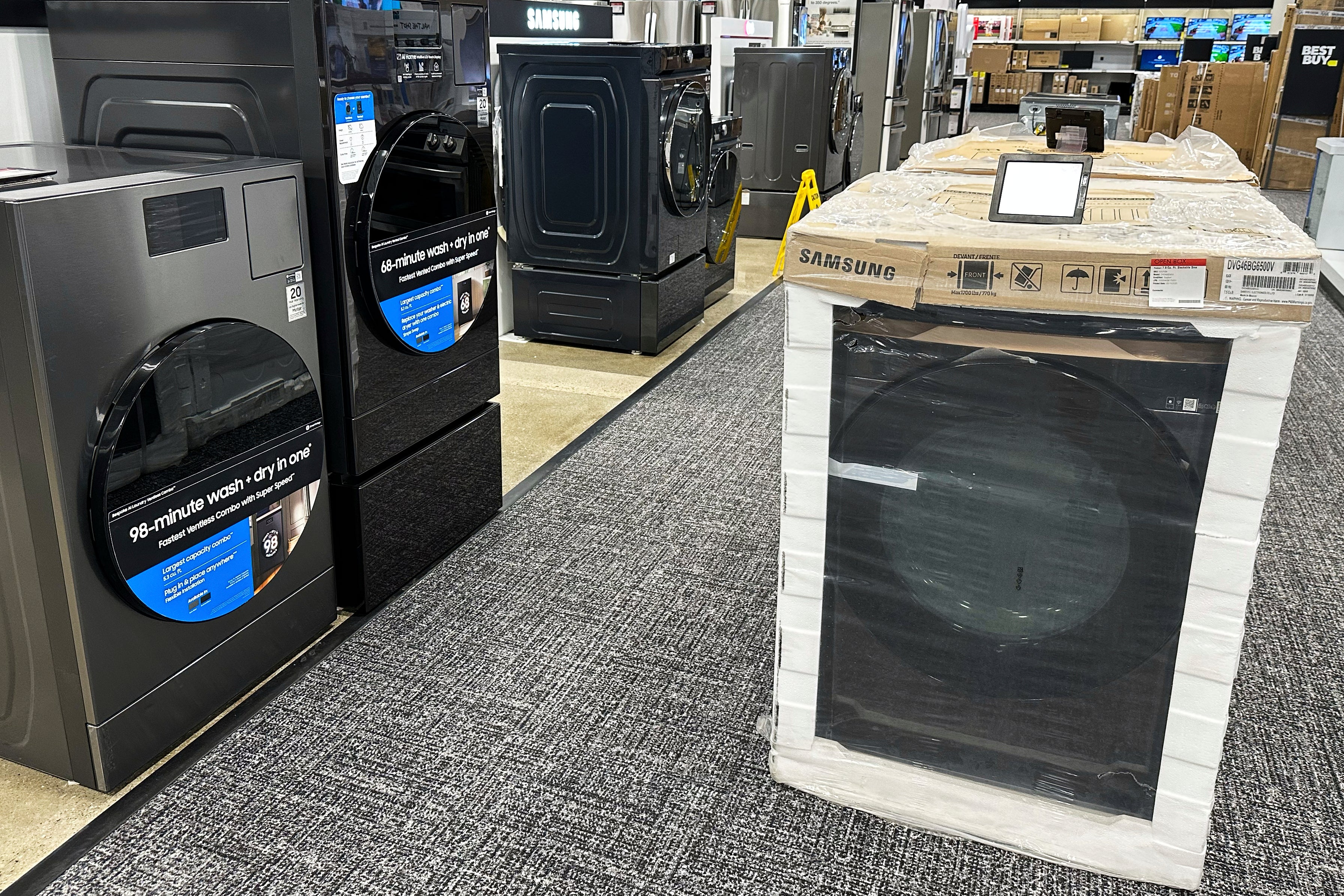 Los aranceles de 50 % de Trump sacude a la industria de los electrodomésticos; productos con acero o aluminio podrían subir de precio en los próximos meses
