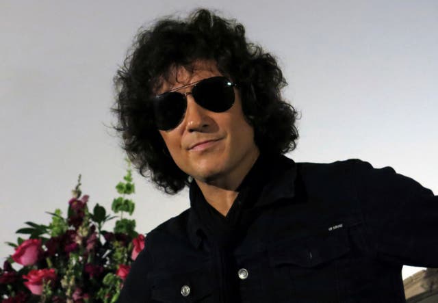 LATIN GRAMMY-PREMIOS ESPECIALES