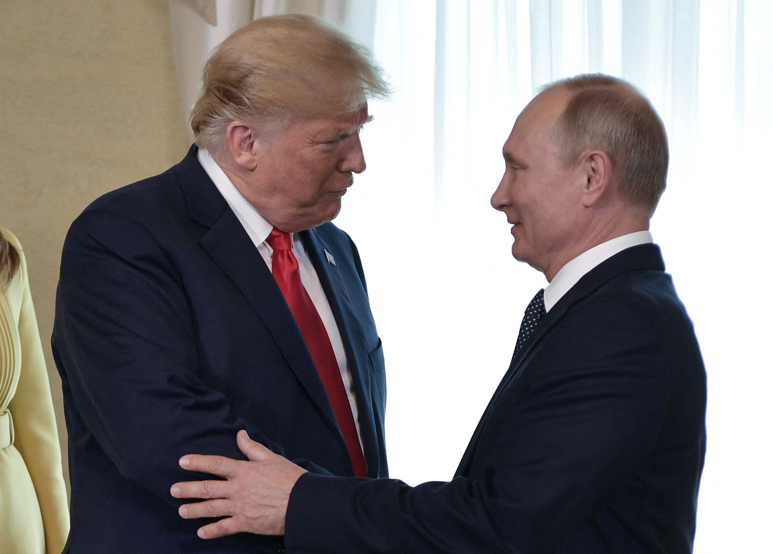 El presidente Donald Trump y el presidente ruso Vladimir Putin se reunirán esta semana. Sin embargo, funcionarios de la Casa Blanca están poniendo en duda la posibilidad de alcanzar un acuerdo para poner fin a la guerra con Ucrania