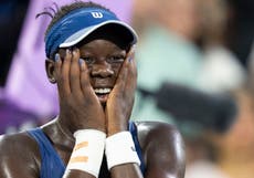 La adolescente canadiense Mboko logra su 1er título de la WTA tras vencer a Osaka en Montreal