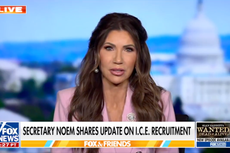 Kristi Noem ofrece a jóvenes condonar sus préstamos estudiantiles si se unen a ICE