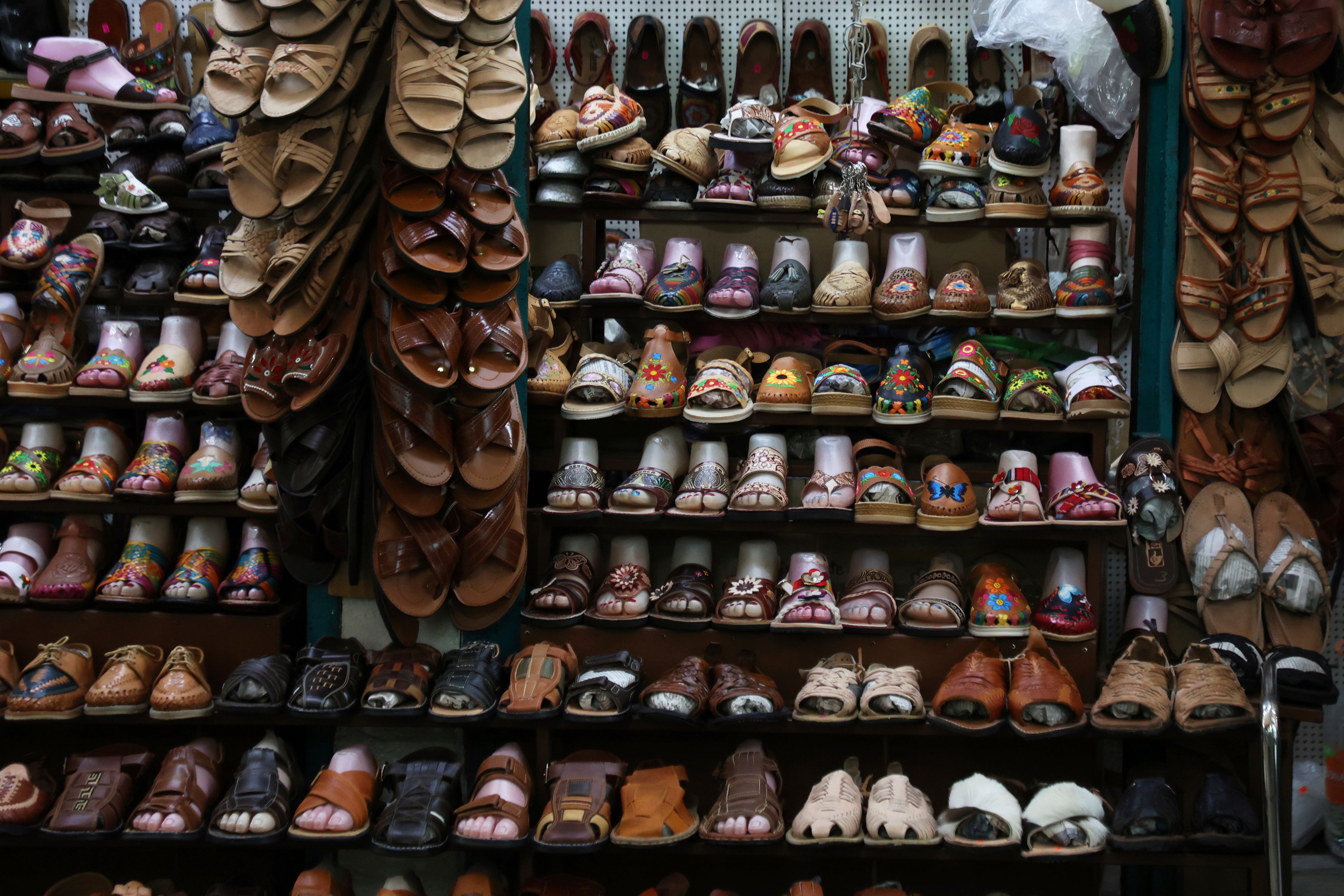 MÉXICO-SANDALIAS-DISPUTA