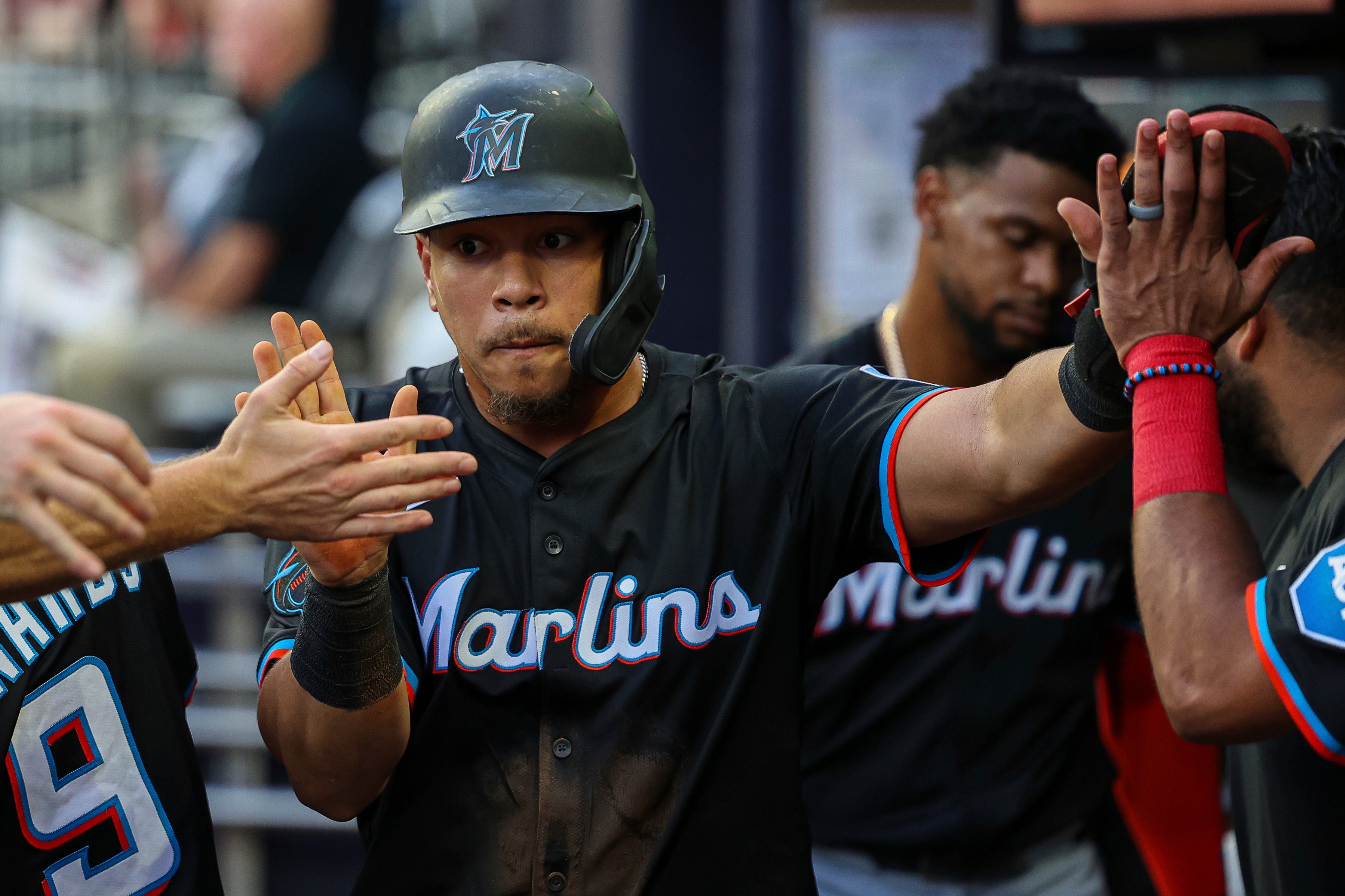 MARLINS-BRAVOS