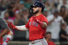 Abreu conecta jonrón ante Pivetta y Medias Rojas aplastan 10-2 a Padres