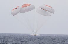 Astronautas regresan a la Tierra con SpaceX tras cinco meses en Estación Espacial Internacional