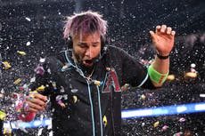 Gurriel conecta doble en la 9ª para impulsar carrera del triunfo de Diamondbacks, 6-5 sobre Rockies